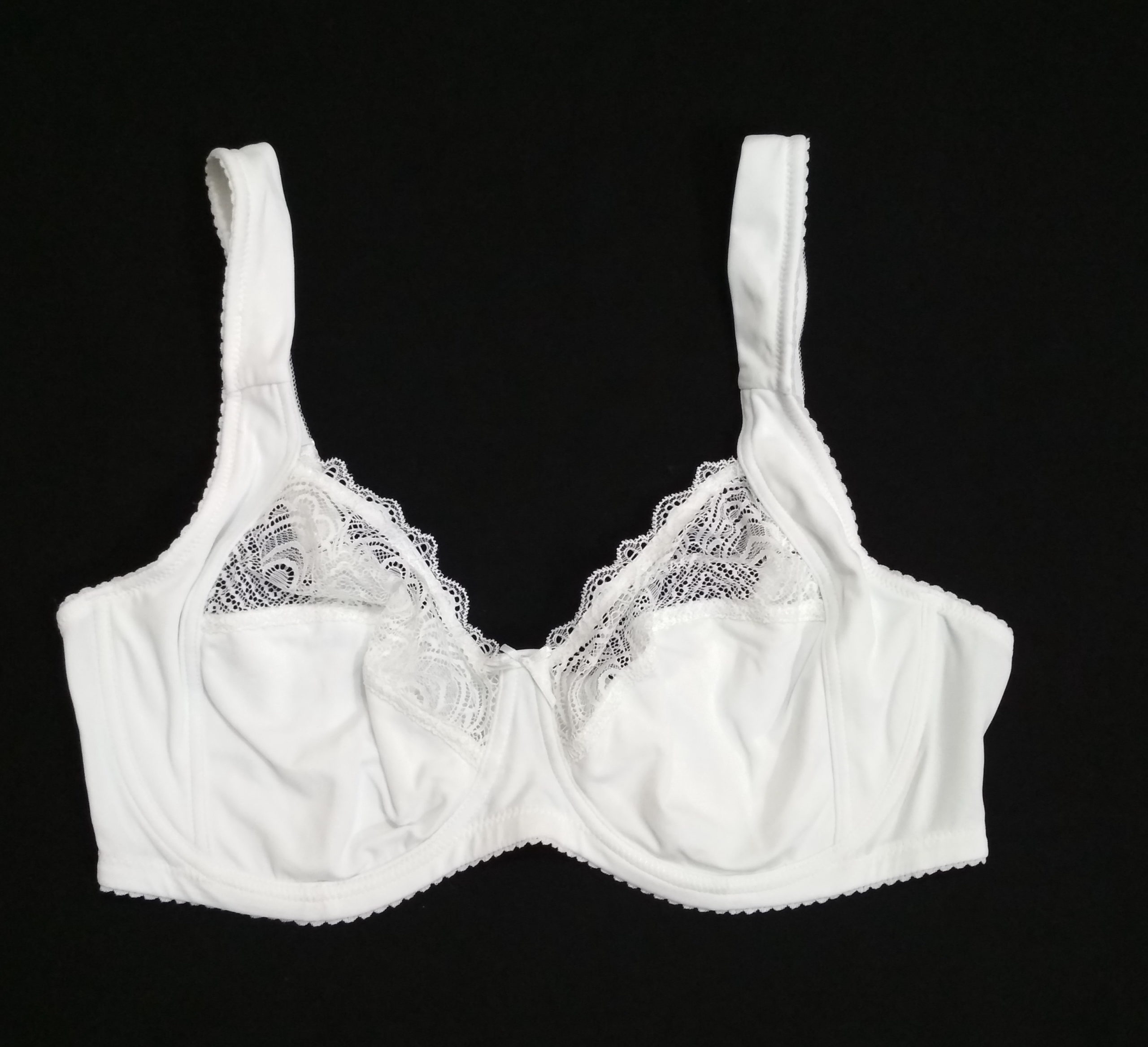 Non Padded-Non Foam Lace Design Bra - : The Ultimate Destination  for Women's Undergarments & Leading Women's Clothing Brand in Bangladesh  Online Shopping With Home Delivery