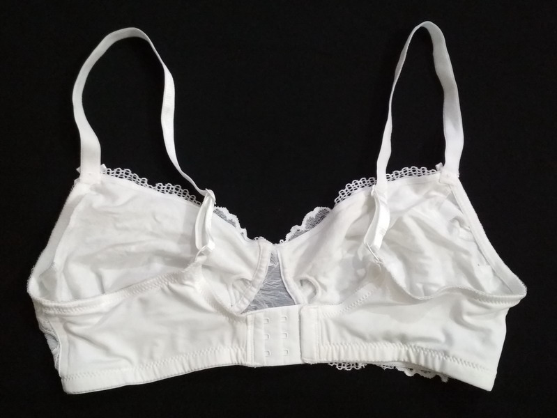 Non Padded non Wire Full Coverage Bra - : The Ultimate Destination  for Women's Undergarments & Leading Women's Clothing Brand in Bangladesh  Online Shopping With Home Delivery